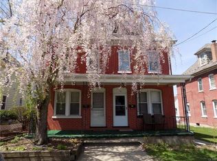 1011 Centre St, Easton, PA 18042