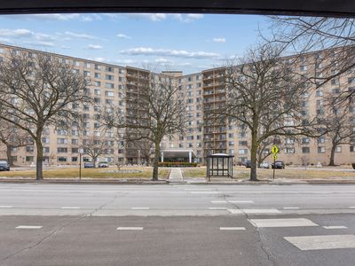 6933 N Kedzie Ave APT 603, Chicago, IL, 60645