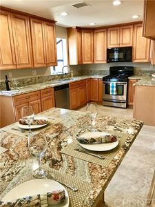 21125 Lassen St Unit 1, Chatsworth, CA, 91311