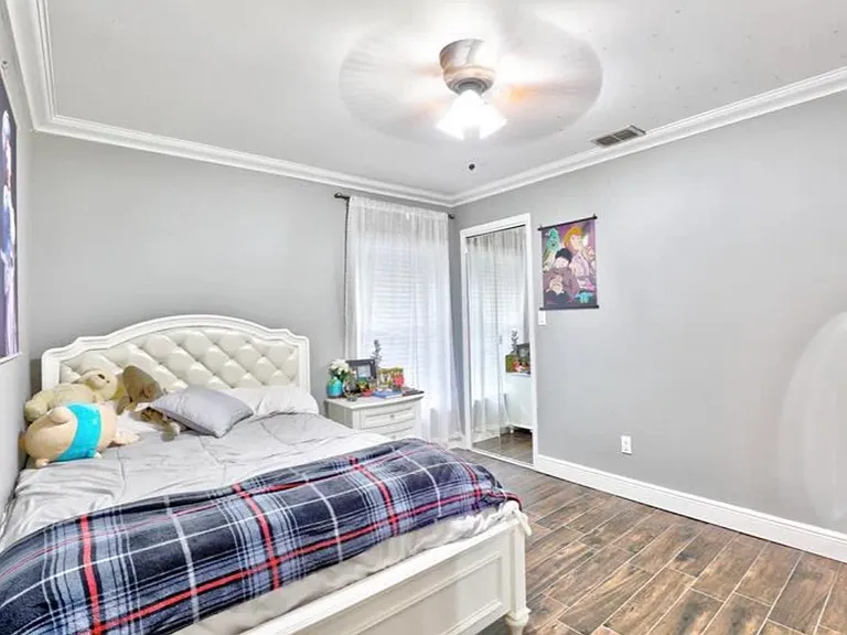 8209 Wellsmere Cir — Photo 24