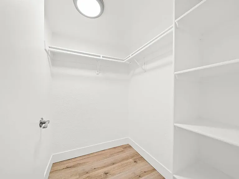 1500-1794 E. Kay St. (1515 Rosecrans) — Photo 17