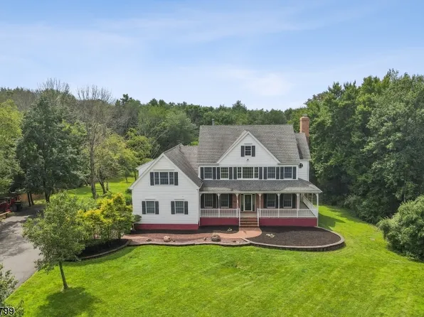 222 Hockenbury Rd, Hillsborough Twp., NJ 08844