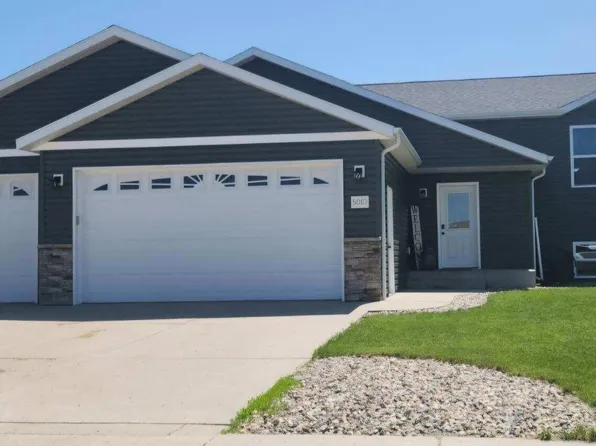 5010 39th Ave NW, Mandan, ND 58554