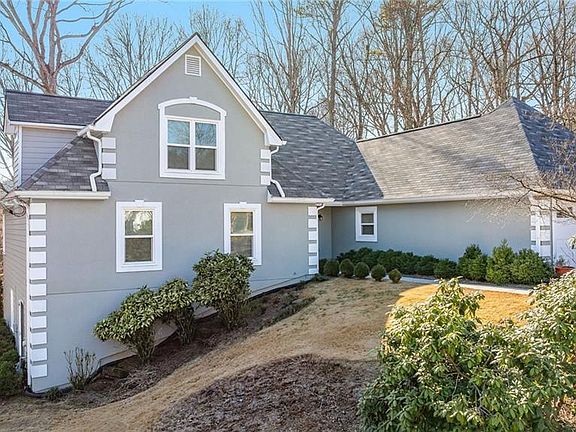 4th image of 3374 Floral Ct