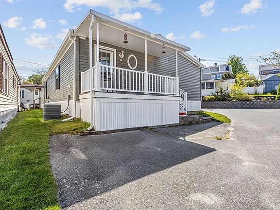 5th image of 54 Kins Ct