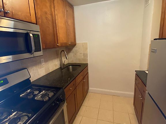 2nd image of 2001 Avenue P #5-H