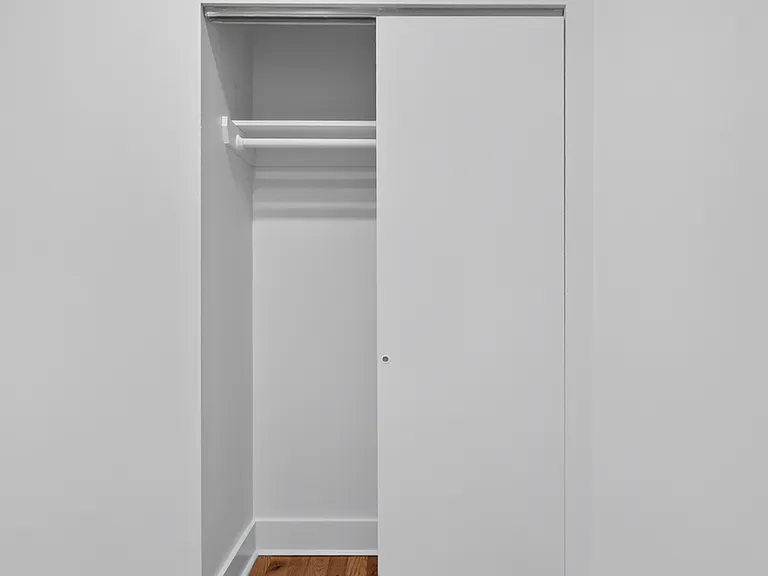 483 Amsterdam Ave #1 — Photo 6