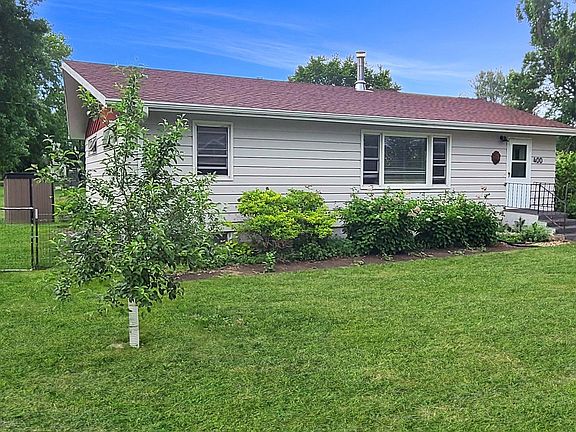 2nd image of 400 Cottage Ave