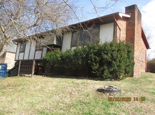 2615 Caren Dr, Evansville, IN 47720