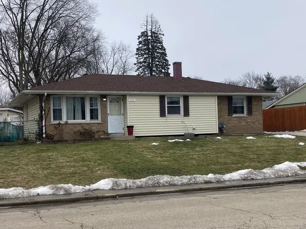 304 Amarillo Dr, Carpentersville, IL 60110