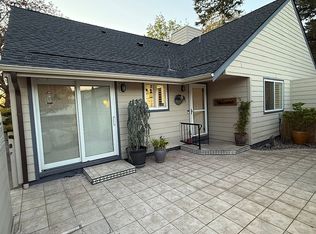 445 NE Village Squire Ave UNIT 5, Gresham, OR 97030