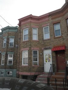 427 67th St, West New York, NJ, 07093