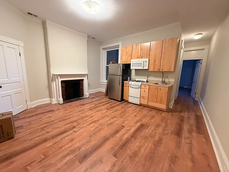 1418 Hopkins St NW #3 — Photo 30