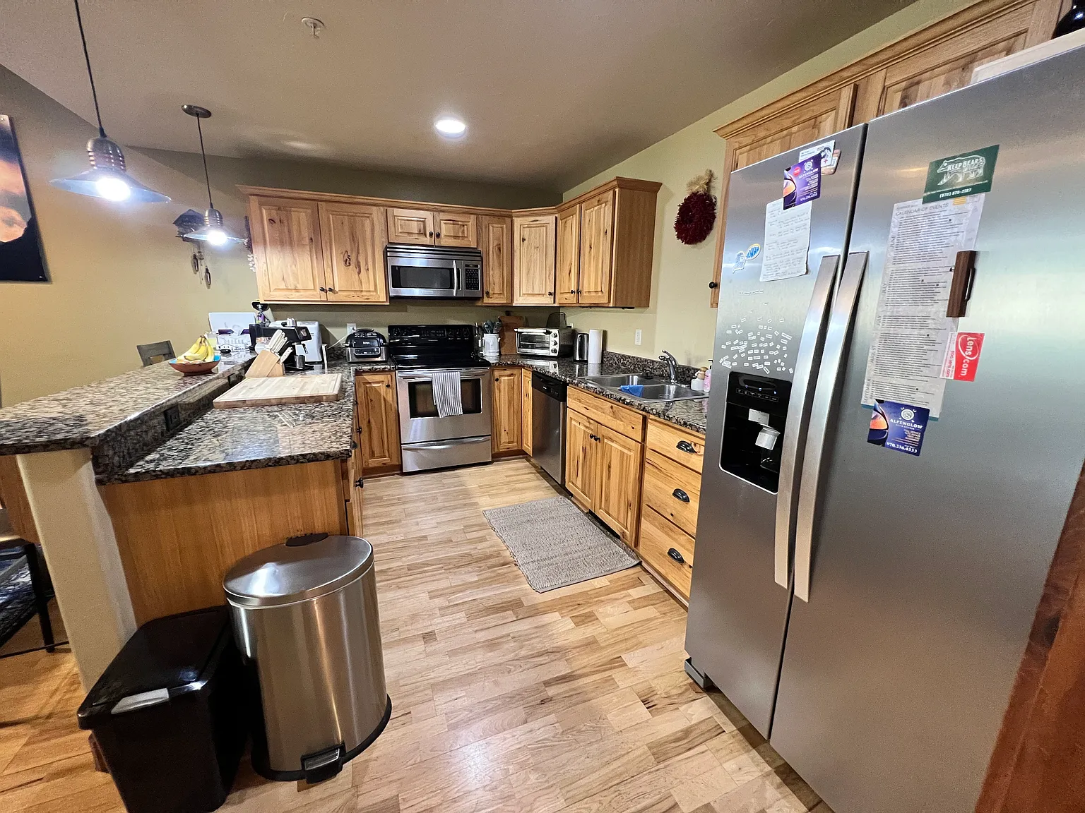 1 bed, 854 sqft, $2,600 — Photo 4