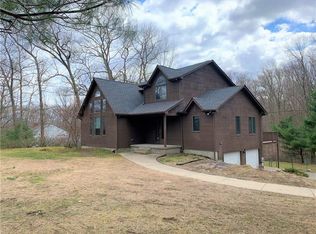 302 Howard Ave, Scituate, RI 02831