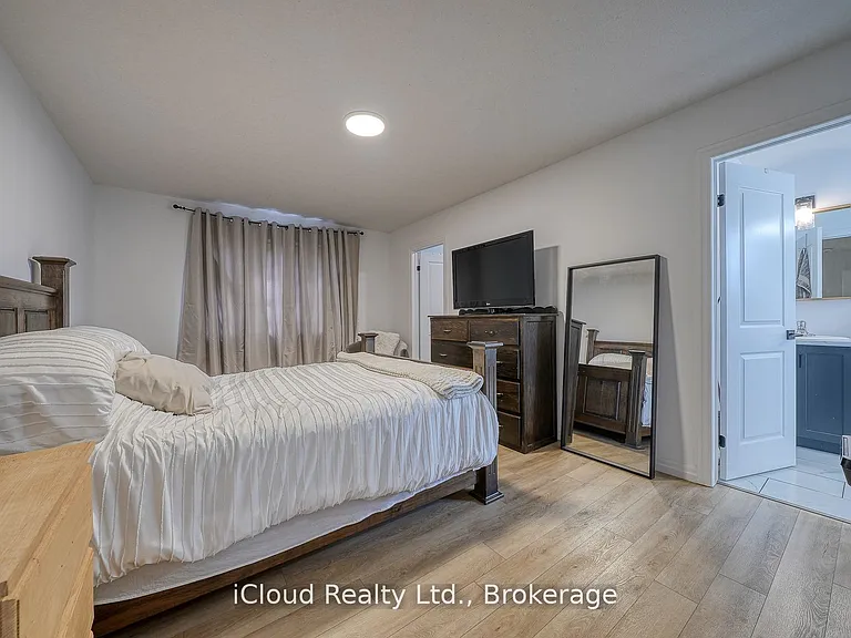 15 Curren Cres — Photo 22