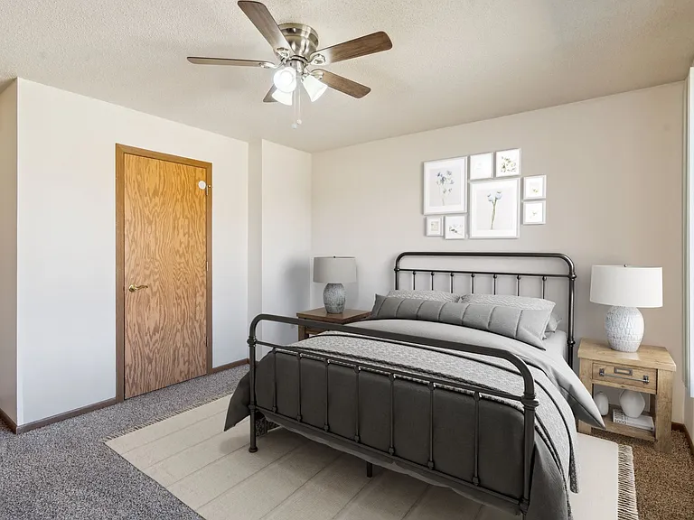 Two Bedroom C - 2 Bed / 2 Bath - 1,200 Sq.Ft.