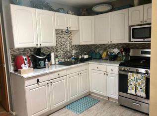 14 Pine St #B, Toms River, NJ 08757
