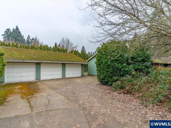 112 NE Green Ct, Albany, OR 97321