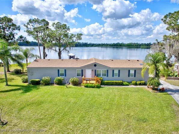 1400 E Claradge Ave, Avon Park, FL 33825