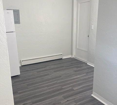 3rd image of 431 N Halifax Ave APT 4