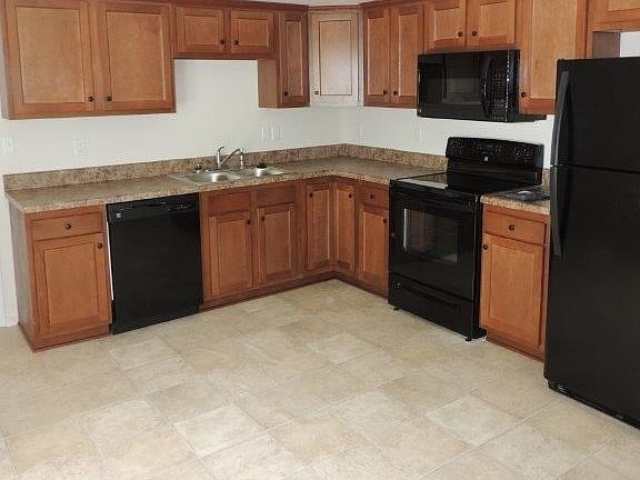 2nd image of 110 Aaron Pl Unit 16