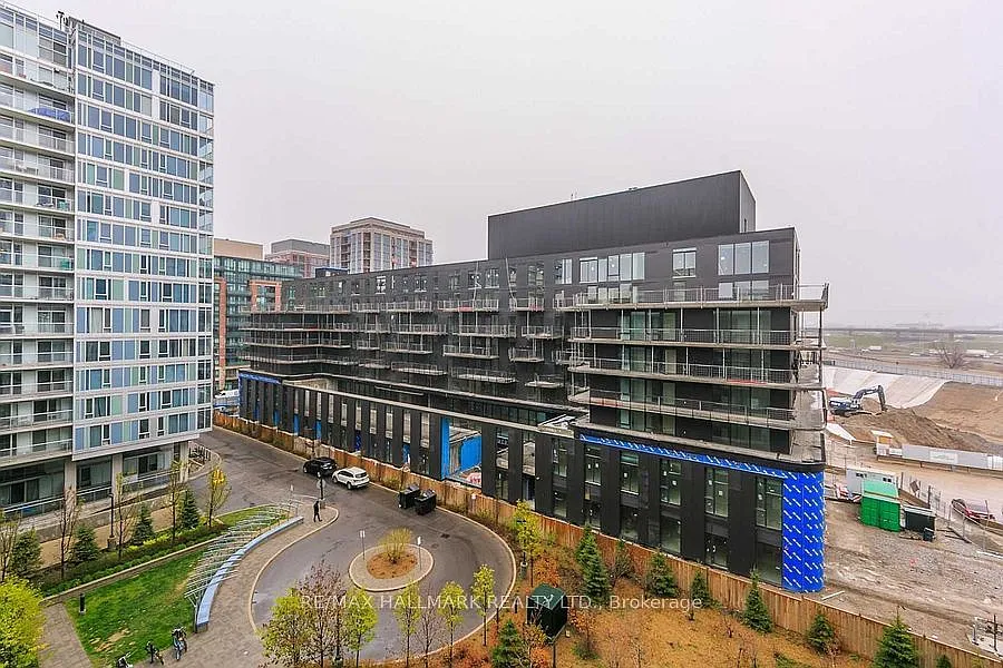 Building Photo - 565 Wilson Ave #620