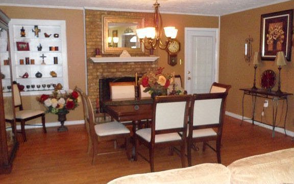 5th image of 416 Heathwood Dr