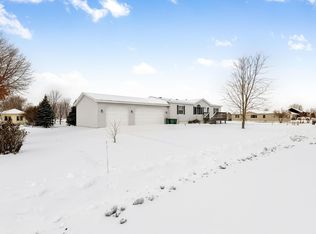 310 Western Ave, Green Isle, MN 55338