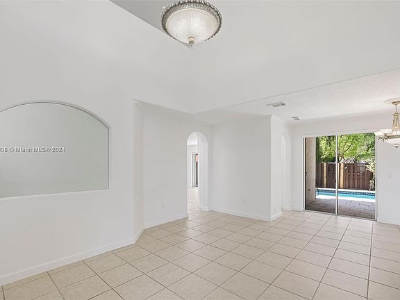 4th image of 10970 NW 48th Ter
