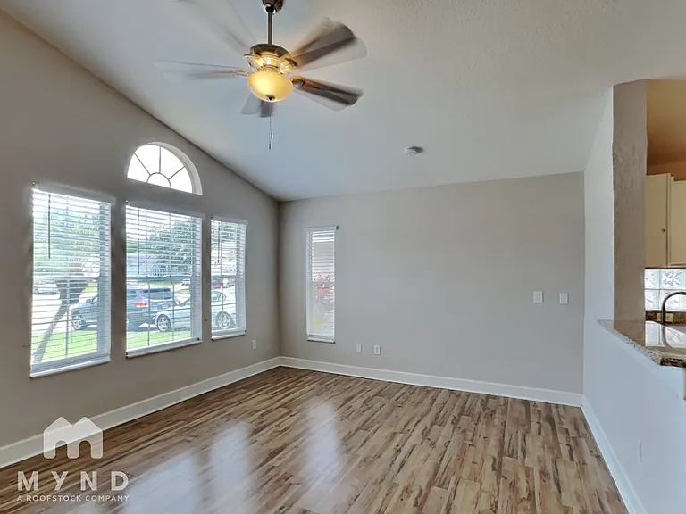 12137 Pilot Ct — Photo 5