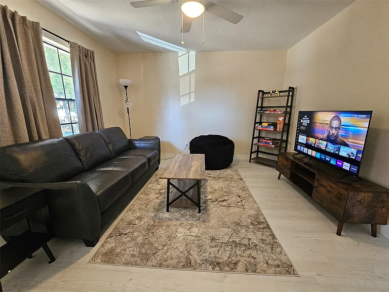 12334 Misty Laurel Dr — Photo 25