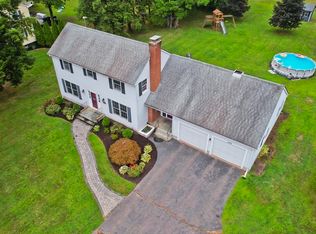 1470 Mapleton Ave, Suffield, CT 06078