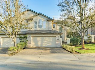 4917 Mulholland Dr, Lake Oswego, OR