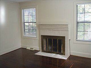 4th image of 210 Ashley Ave