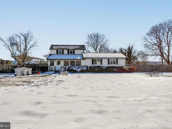 419 E Elmer Rd, Vineland, NJ 08360