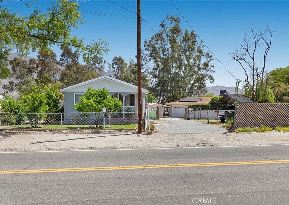 1st image of 243-249 Idyllwild Dr