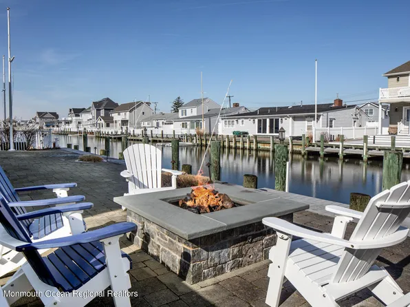 304 Cutter Ln, Mantoloking, NJ 08738