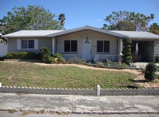 1050 Hilton Ln, Holiday, FL 34691