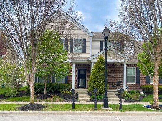 4613 Grand Strand Dr Grove City Oh 43123 Mls 221011806 Zillow