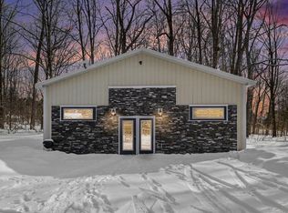 8923 SE Torch Lake Dr, Alden, MI 49612