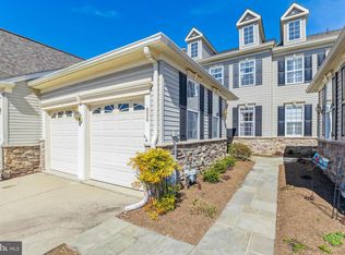 824 Square Nail Ct, Odenton, MD 21113