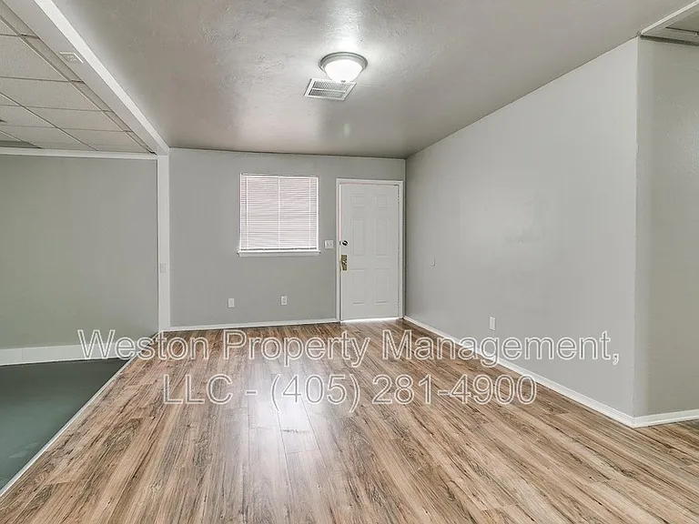 1605 Cynthia Dr — Photo 6