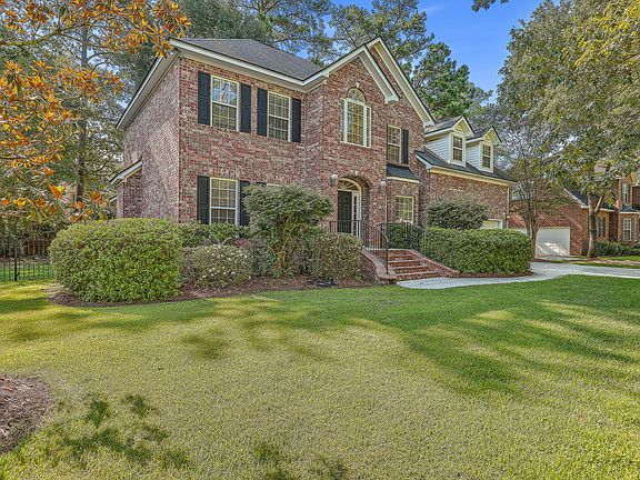 2nd image of 4411 Wild Thicket Ln