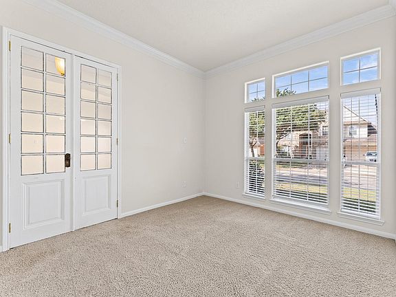 5th image of 19518 Creek Bend Dr