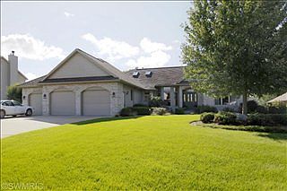 1st image of 9459 Orangeview Dr