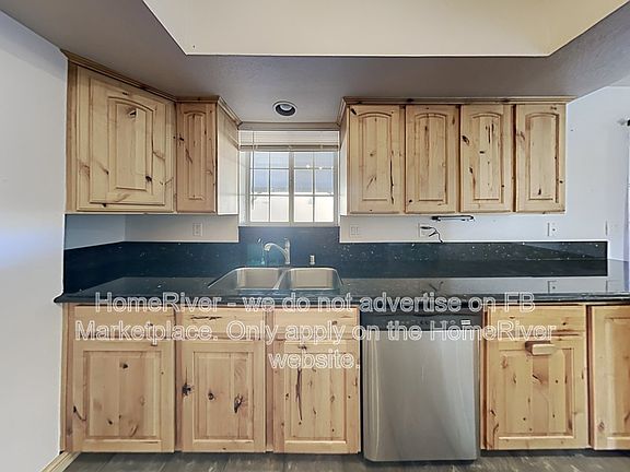 4th image of 3815 Reservation Dr