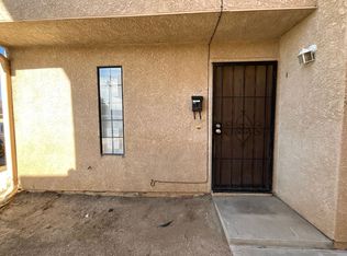 1054 E Avenue Q #12, Palmdale, CA 93550