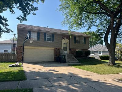 523 Westgate Ter, Streamwood, IL, 60107