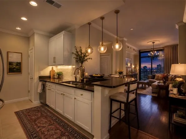 3040 Peachtree Rd NW Unit 1513, Atlanta, GA 30305